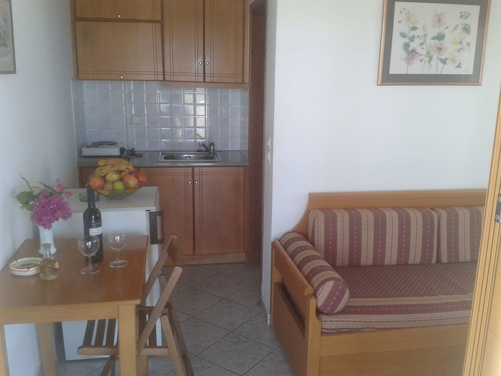 Angela Apartments Kato Daratso Zewnętrze zdjęcie