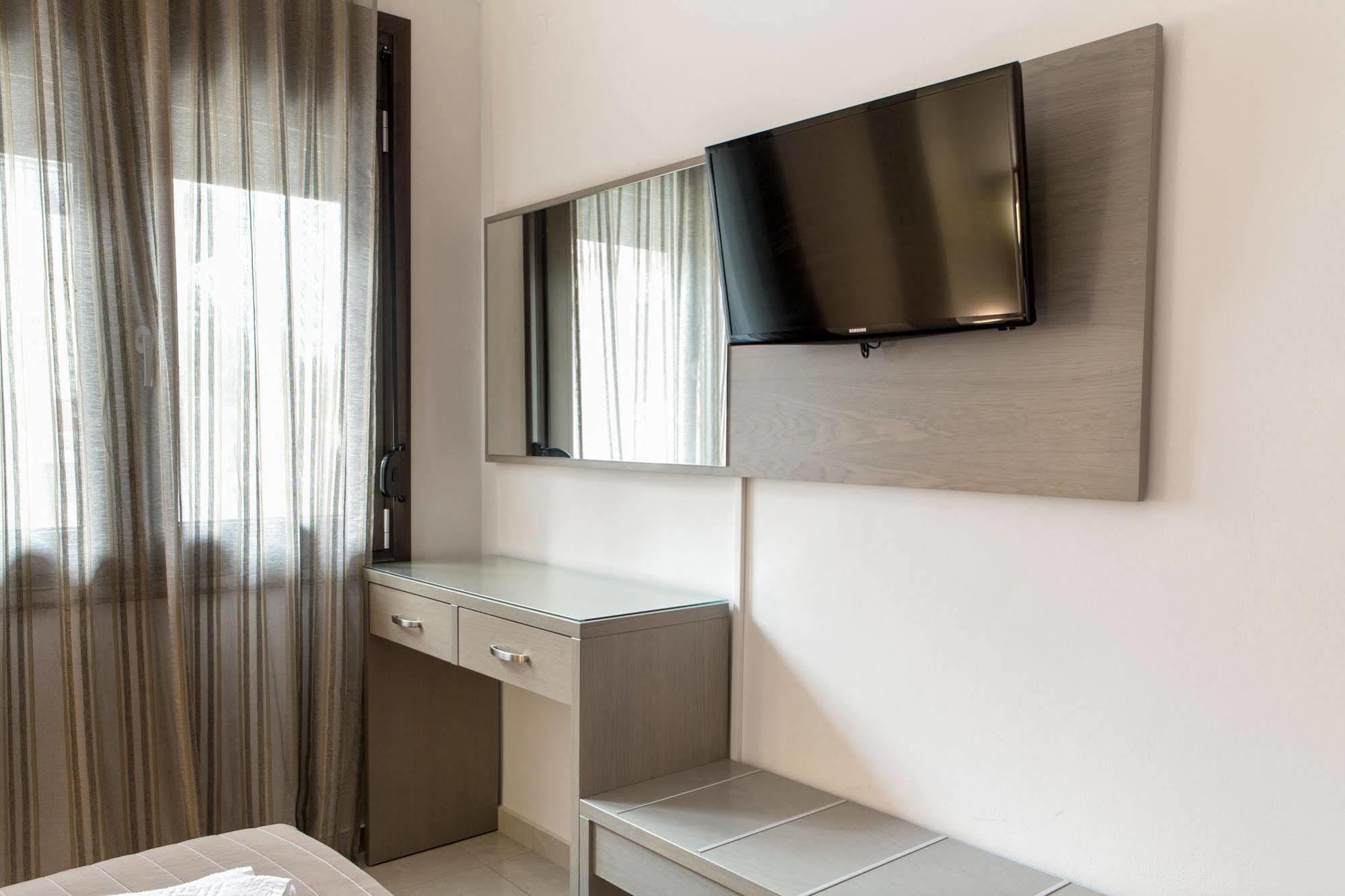 Angela Apartments Kato Daratso Zewnętrze zdjęcie
