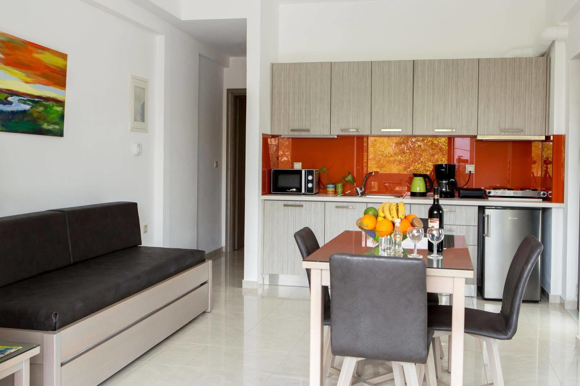 Angela Apartments Kato Daratso Zewnętrze zdjęcie